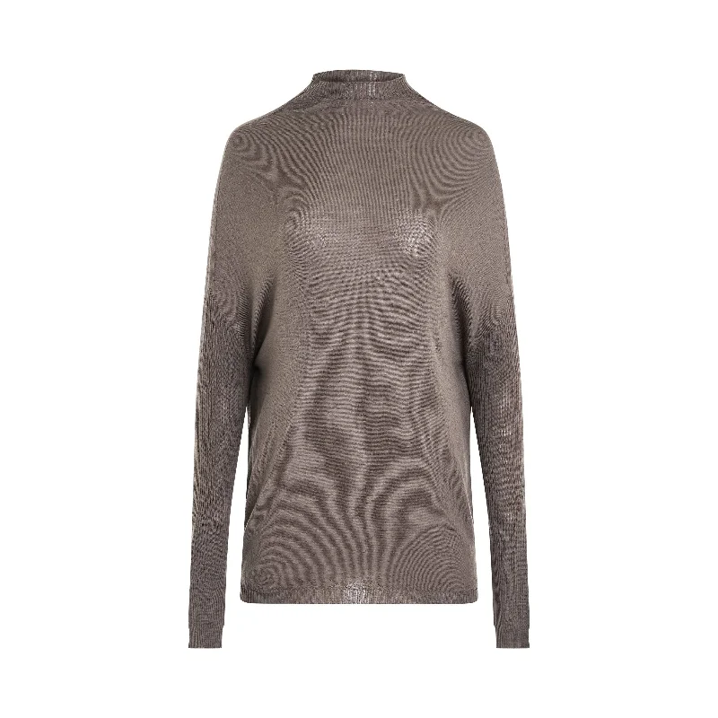 Light Weight Crater Knit Sweater in Dust