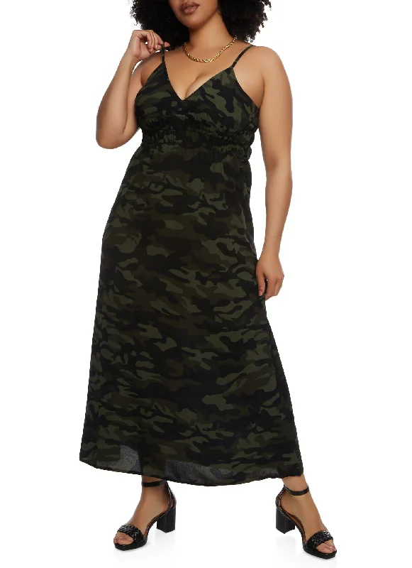 Dresses for green color-Plus Size Printed Smocked V Neck Maxi Dress